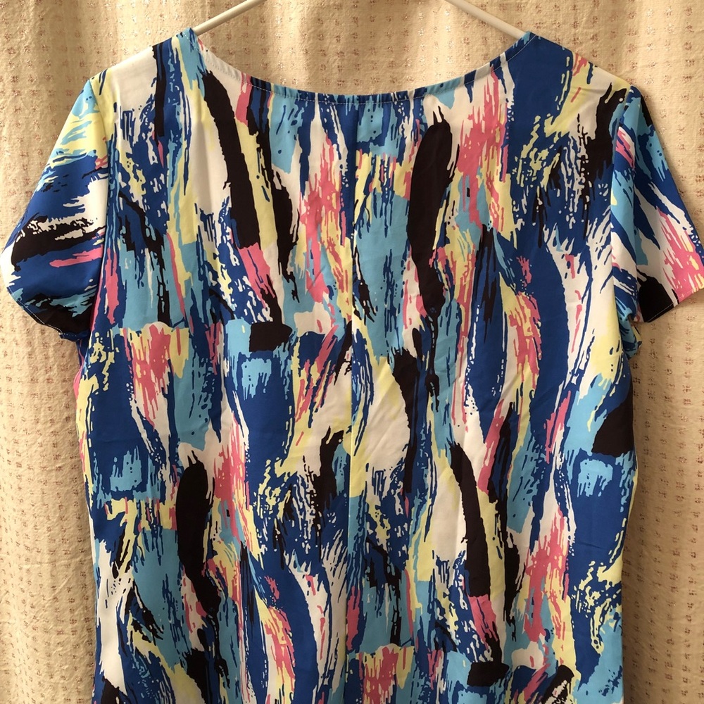 Abstract print shift Dress - Picture 5 of 6